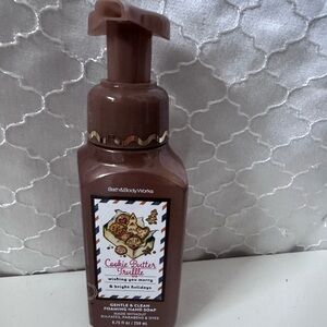 NEW Bath & Body Works Cookie Butter Truffle Gentle Foaming Hand Soap, 8.75 oz